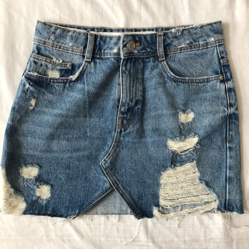 NEW ZARA DENIM SKIRT